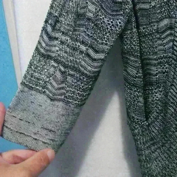 Jamie Nicole collection open cardigan  vest black gray knit lightweight boho M/L - Picture 3 of 6